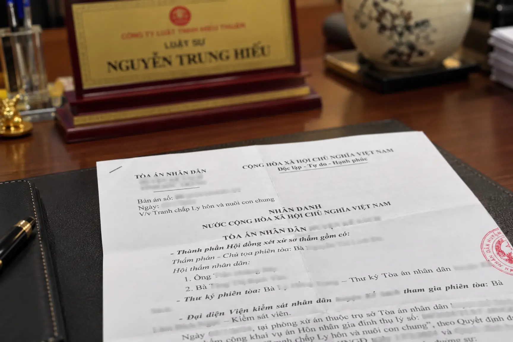 bản án tranh chấp quyền nuôi con