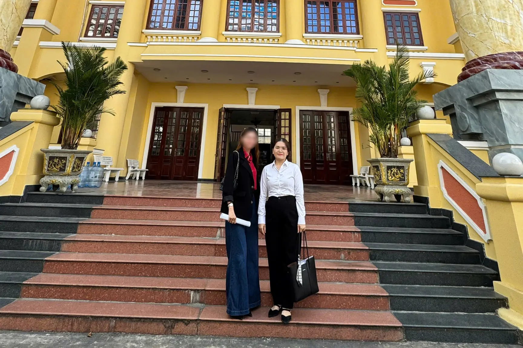 luật sư tranh tụng quyền nuôi con